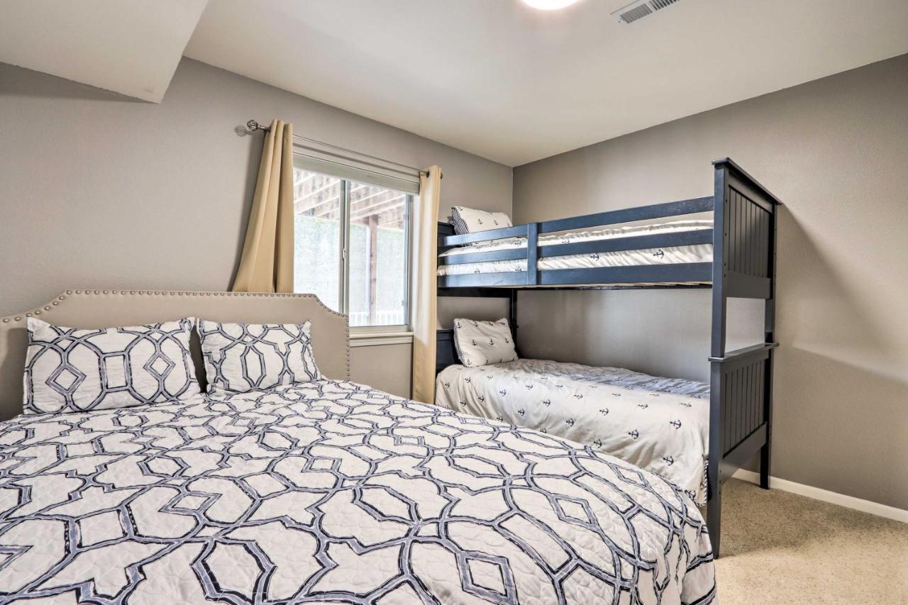 Lake Of The Ozarks Home With Balcony And Grill! Osage Beach Εξωτερικό φωτογραφία